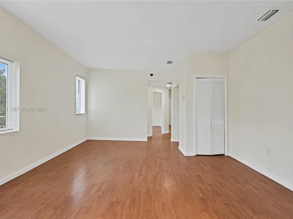 109 NW 6th Ave APT 8, Miami, FL 33128