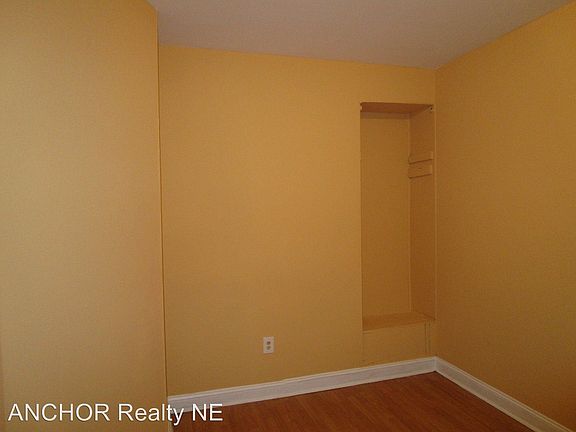5th image of 3651 N 21st St #1