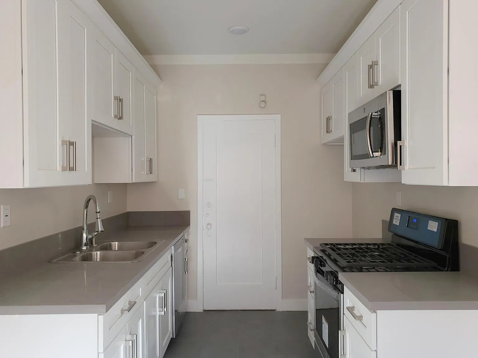Studio, $1,795 — Photo 1