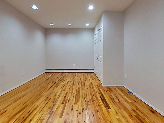 5th image of 1463 E 70th St Floor 2