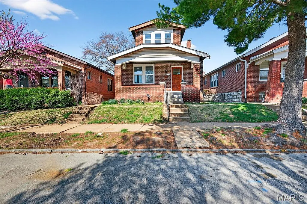 6049 Wanda Ave photo 1