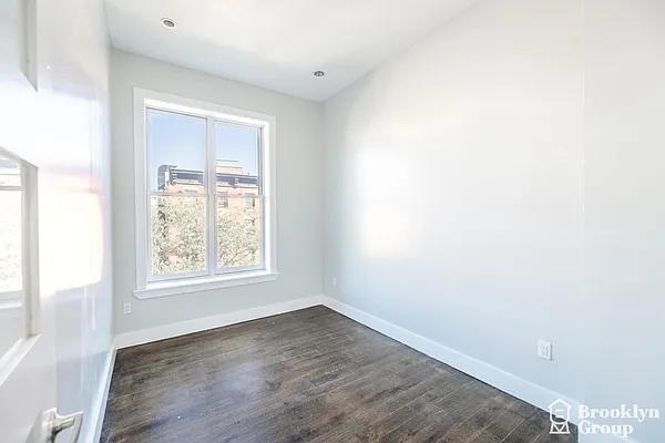 Rented by Brooklyn Group | media 14