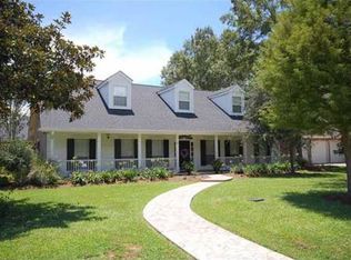 61 Magnolia Ridge Dr, Madisonville, LA 70447