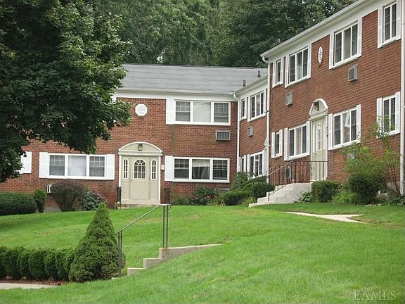 Sweeping Lawn To Entrance
