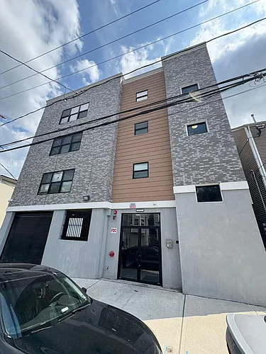 122 Godwin Ave #302 Photo 1