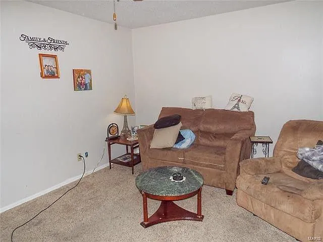 309 N Lincoln Dr photo 1