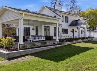 222 E Pleasant STREET, Oconomowoc, WI 53066
