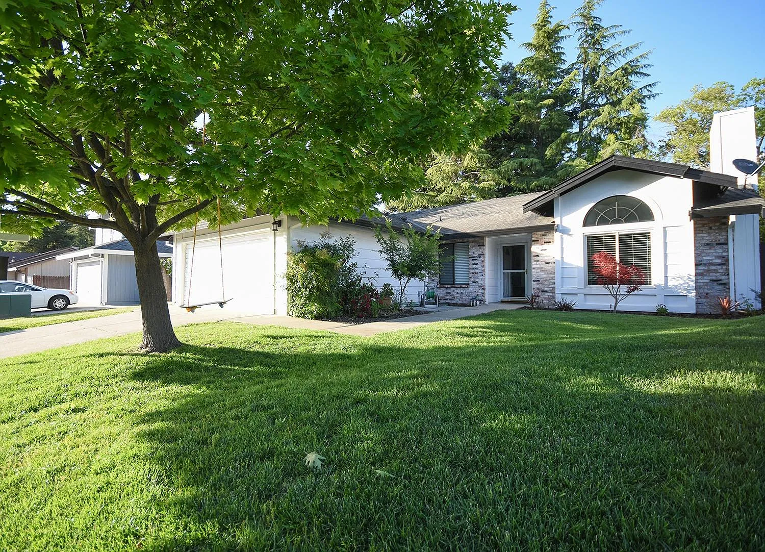 3709 Fawn Creek Ct photo 1