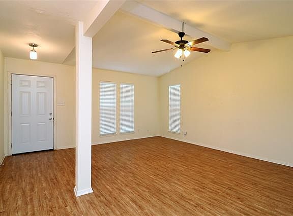 4th image of 708 Truman St APT B