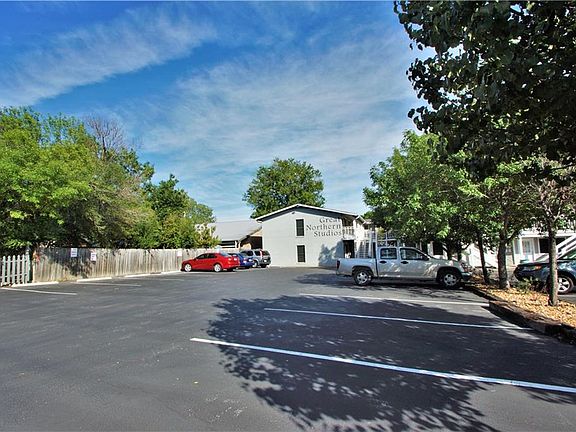 5th image of 6813 Great Northern Blvd APT B
