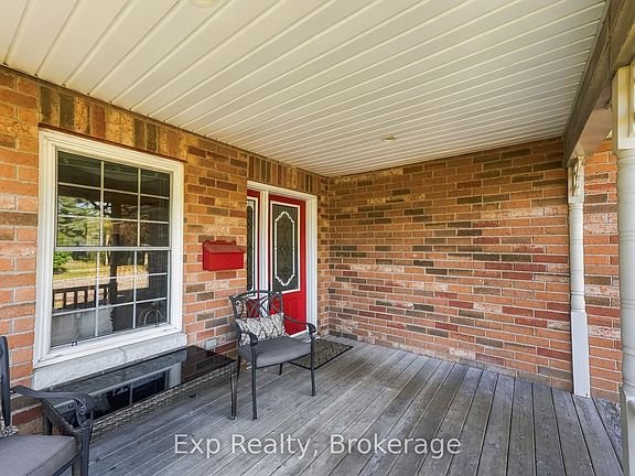 4th image of 52 Trefusis St