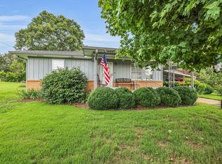 376 Pond Springs Rd, Chickamauga, GA 30707