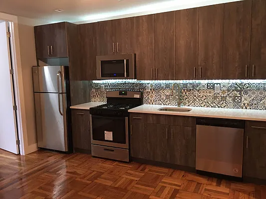 Rented by Premier One Realty LLC | media 7