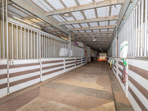 3rd image of 10607 Limestone Dr #41