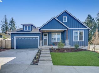 37364 American St, Sandy, OR 97055