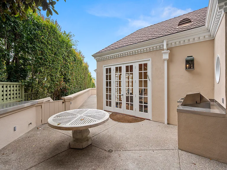 7612 Hillside Dr — Photo 49