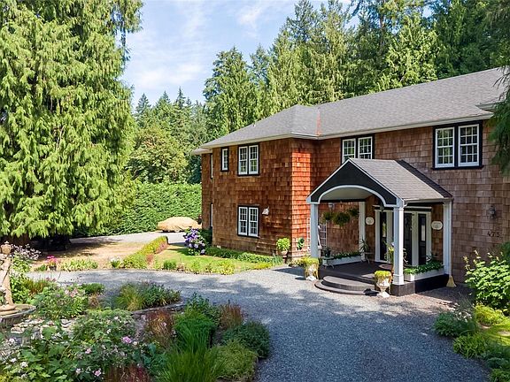 2nd image of 4755 Fairbridge Dr