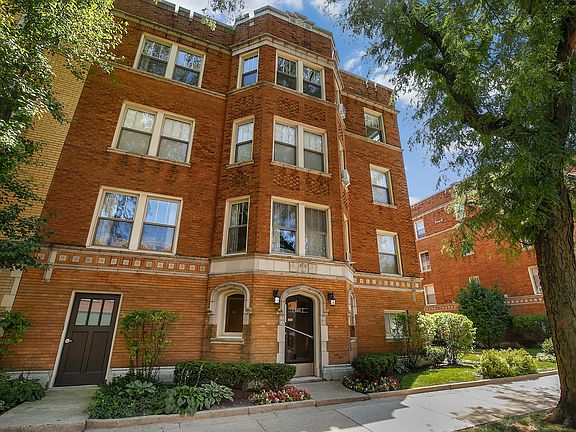 2nd image of 605 Washington Blvd APT 2N