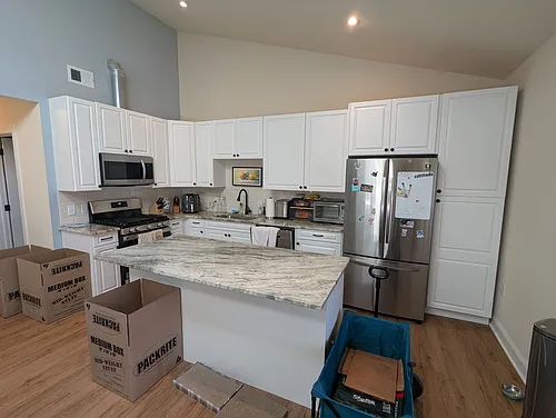 225 W Pastorius St #10 Photo 1