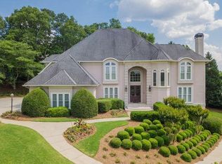 8365 Sentinae Chase Dr, Roswell, GA 30076