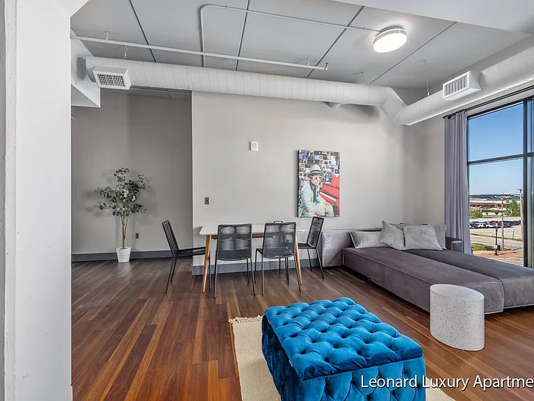 The Leonard Luxury Apartments — Photo 56
