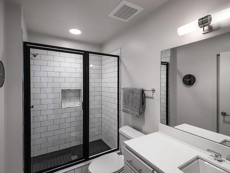 Denham Lofts — Photo 13