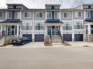 2739 Bristol Ridge Dr, Ann Arbor, MI 48105