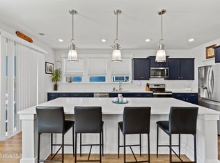 502 Edgewater Way, Holly Ridge, NC 28445