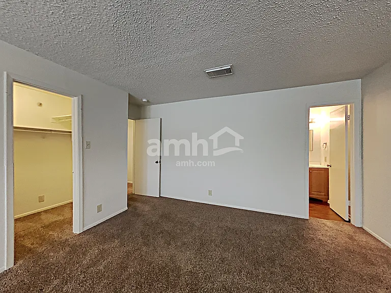 13352 Pecan Glade — Photo 11