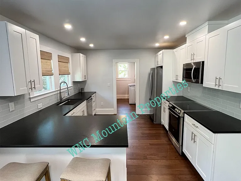 15 Mountain View Ave — Photo 9