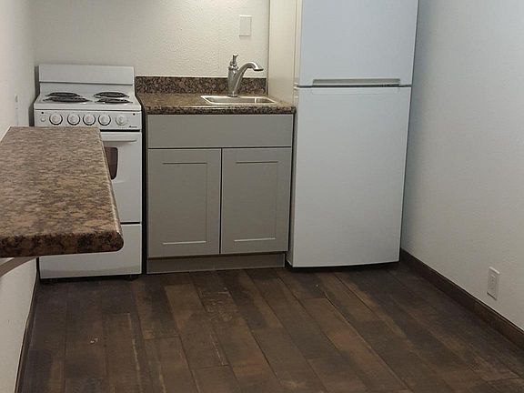 Kitchen Fully Remodeled