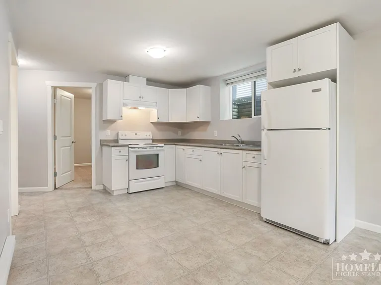 18864 68th Ave #BASEMENT — Photo 6