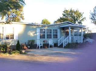 118 Queens Rd, Little River, SC 29566