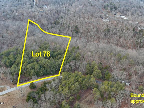 3rd image of 78 Quail Hollow Rd
