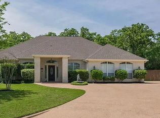 5608 Hampton Ct, Bryan, TX 77802