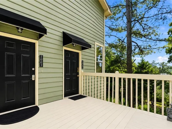 1003 Canyon Point Cir, Roswell, GA 30076