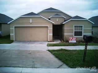 2036 Newtown Rd, Groveland, FL 34736