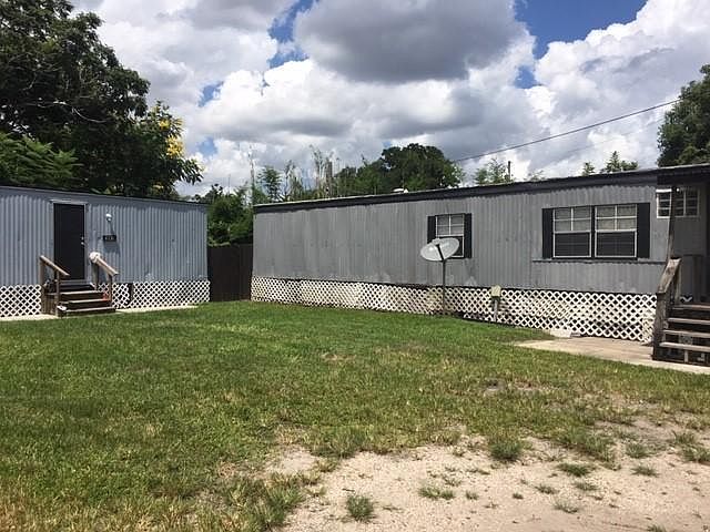 1st image of 4723 Edgewater Dr