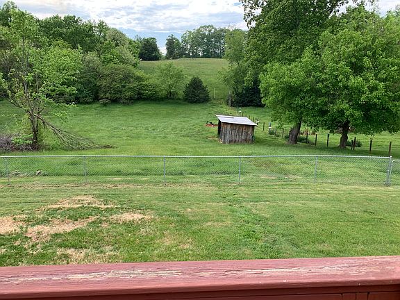 4th image of 1684 Bumgarner Dr