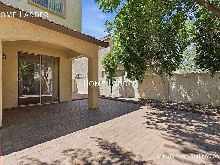 4172 E Santa Fe Ln — Photo 35
