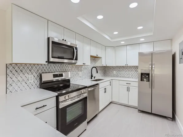 14390 E Marina Drive #111, Aurora, CO 80014
