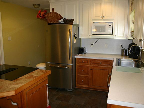 5th image of 19 Buena Vista Dr