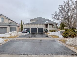 121 Boxwood Cres, Markham, ON L3S4A4