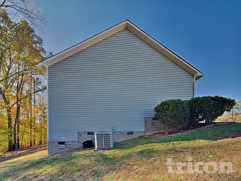 189 Crystal Creek Dr — Photo 15