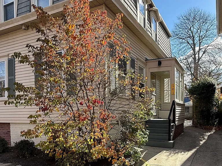 101 E Manning St #2 — Photo 15