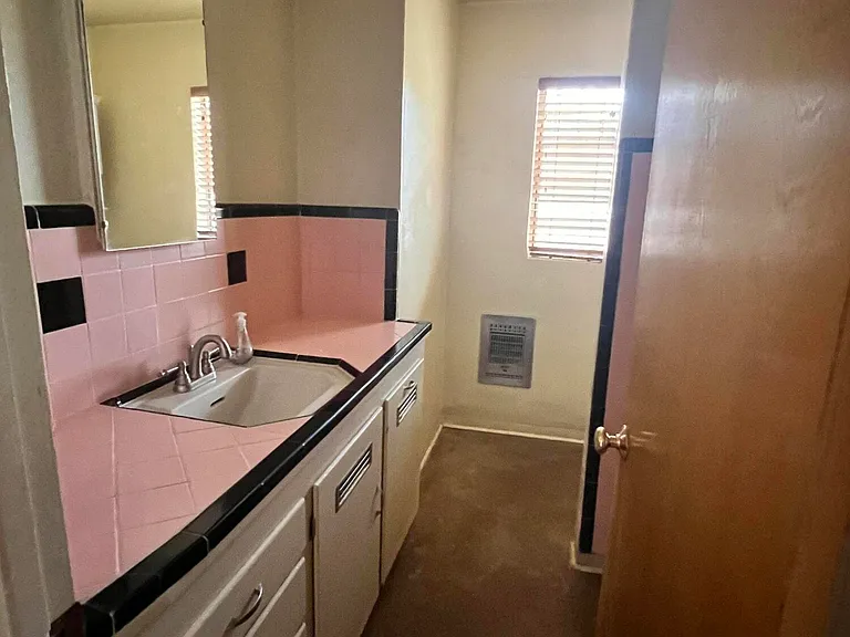 117 N Sawtelle Ave — Photo 27