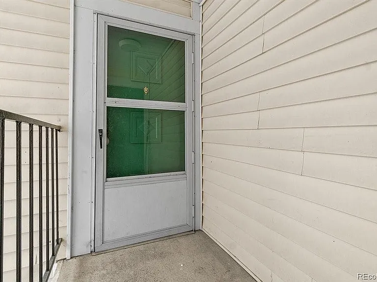 8555 Fairmount Dr #D204 — Photo 11