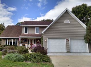 194 Harmsen Ave, Waupun, WI 53963