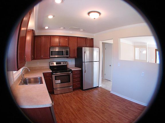 4th image of 28024 Rosebriar St
