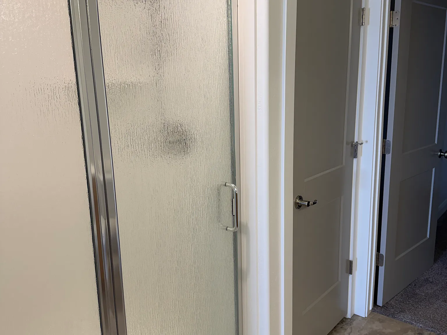 2 bed, 1600 sqft, $2,200 — Photo 3
